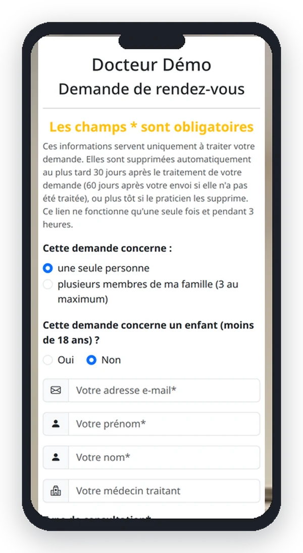 Formulaire de demande de rendez-vous sur téléphone : prénom, nom, médecin traitant, motif
